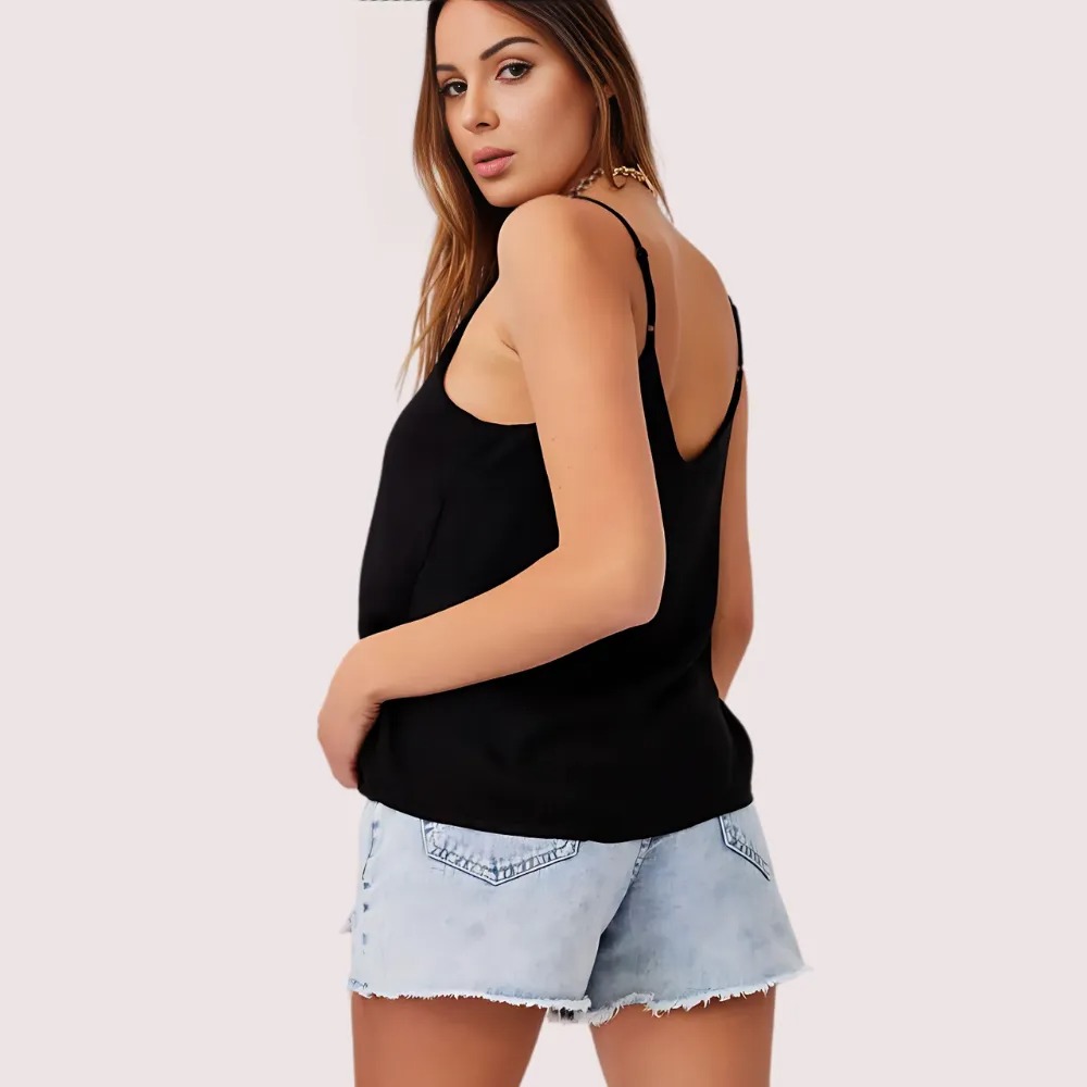 Luxurious Silk Camisole Perfect for Everyday Wear image 2